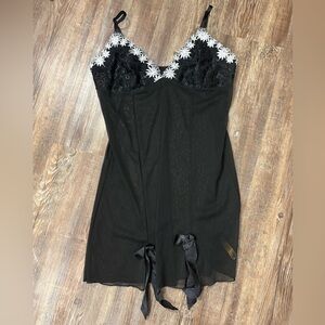 Donna Loren Gold Label Black Sheer Floral Lace Slip Bow Cami Medium Coquette Y2K